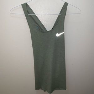 NIKE women’s running tank top